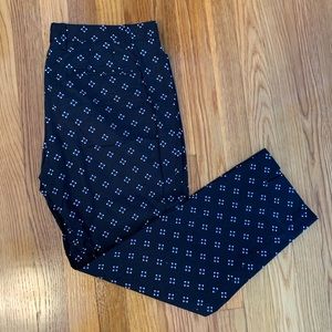 Cropped navy pants